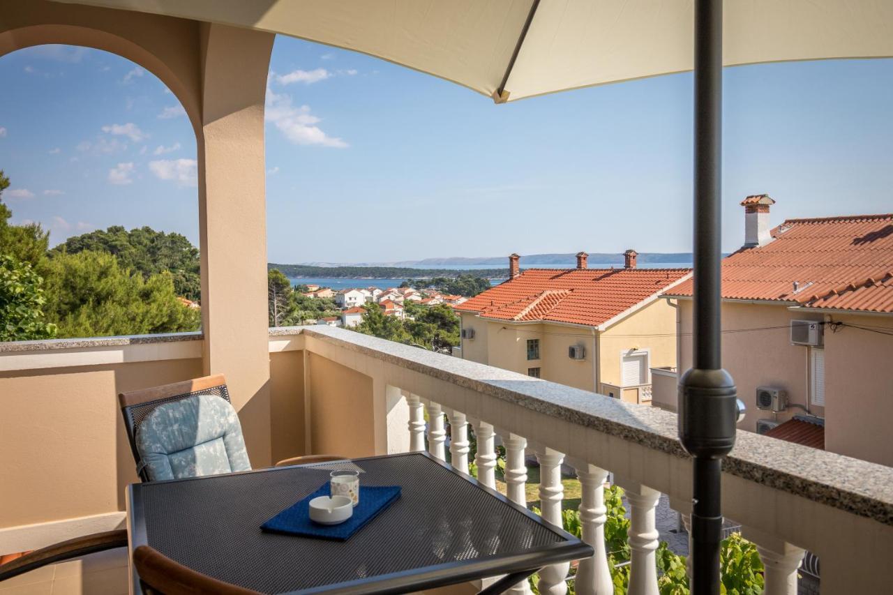 Katarina Apartments Rab Town Luaran gambar